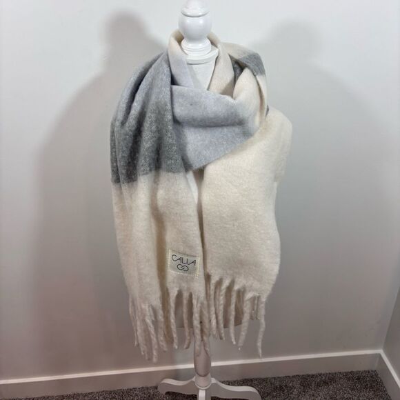 CALIA Women's Luxe Scarf NEW Grey Stripe - Picture 4 of 10